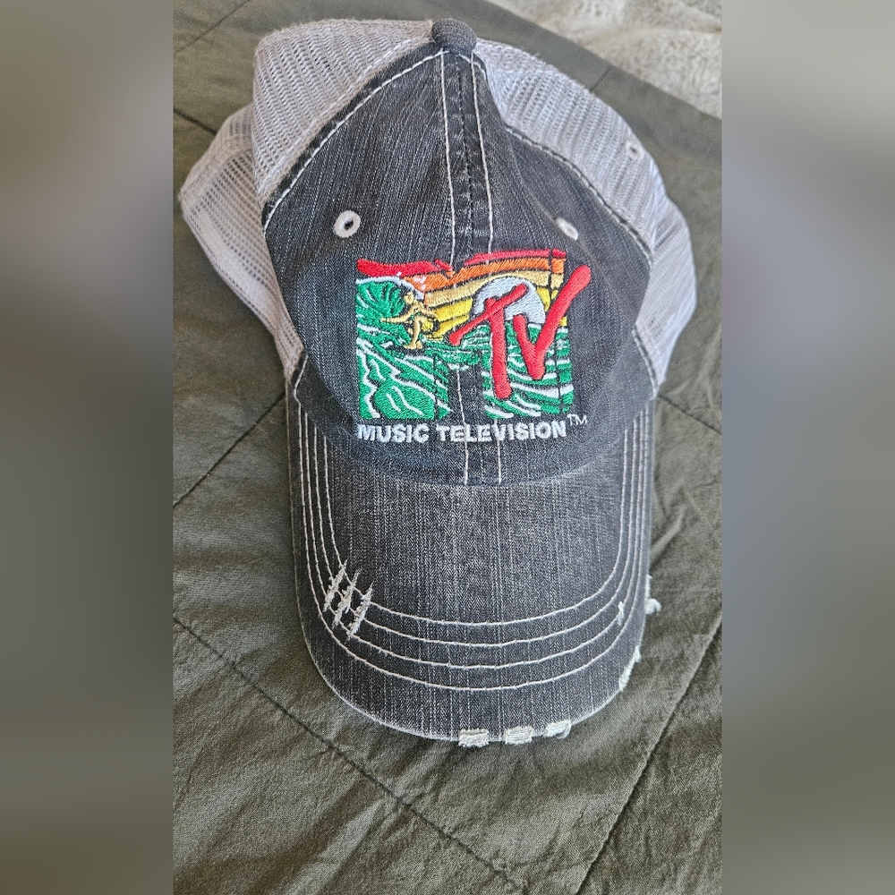 New MTV Vintage Grey and Grey Cap with Colorful Logo